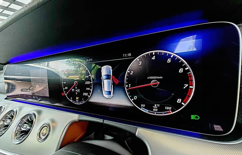 ขายรถเก๋งมือสอง-mercedes-benz-เมอร์เซเดสเบนซ์-e300-อีสามศูนย์ศูนย์-รถปี2017-รหัส82199-ea8306af.jpg ขายรถเก๋งมือสอง-mercedes-benz-เมอร์เซเดสเบนซ์-e300-อีสามศูนย์ศูนย์-รถปี2017-รหัส82199-ea8306af.jpg