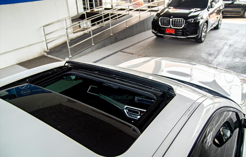 ขายรถเก๋งมือสอง-bmw-บีเอ็มดับบลิว-330e-รถปี2020-รหัส82212-1c7893a4.jpg ขายรถเก๋งมือสอง-bmw-บีเอ็มดับบลิว-330e-รถปี2020-รหัส82212-1c7893a4.jpg