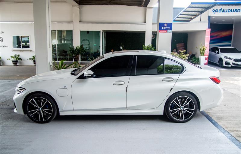 ขายรถเก๋งมือสอง bmw 330e รถปี2020 รหัส 82212 รูปที่2