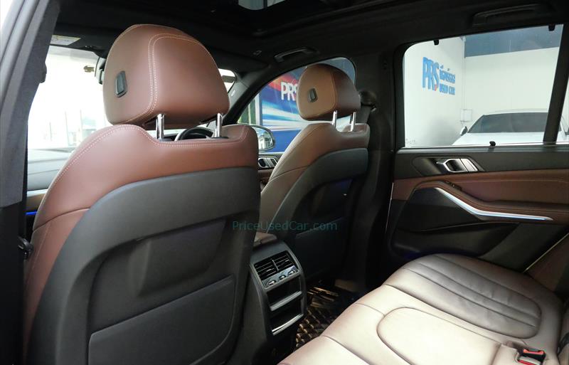 ขายรถ-suv-มือสอง-bmw-บีเอ็มดับบลิว-x5-เอ็กซ์5-รถปี2020-รหัส82215-16eb7a21.jpg ขายรถ-suv-มือสอง-bmw-บีเอ็มดับบลิว-x5-เอ็กซ์5-รถปี2020-รหัส82215-16eb7a21.jpg