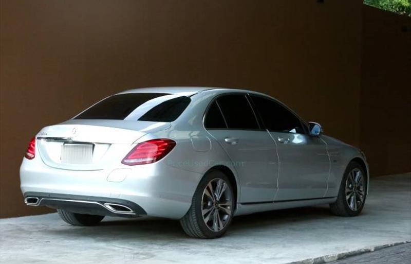 ขายรถเก๋งมือสอง-mercedes-benz-เมอร์เซเดสเบนซ์-c350-ซีสามห้าศูนย์-รถปี2018-รหัส82218-a006e10a.jpg ขายรถเก๋งมือสอง-mercedes-benz-เมอร์เซเดสเบนซ์-c350-ซีสามห้าศูนย์-รถปี2018-รหัส82218-a006e10a.jpg