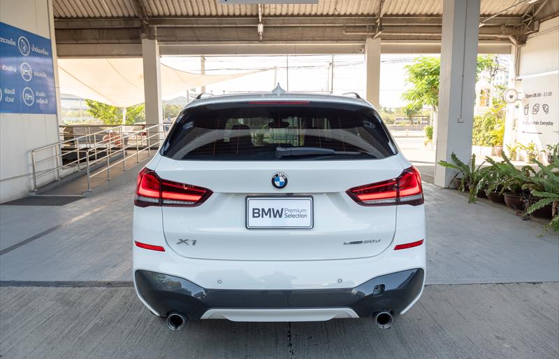 ขายรถ-suv-มือสอง-bmw-บีเอ็มดับบลิว-x1-เอ็กซ์1-รถปี2022-รหัส82225-1bec4640.jpg ขายรถ-suv-มือสอง-bmw-บีเอ็มดับบลิว-x1-เอ็กซ์1-รถปี2022-รหัส82225-1bec4640.jpg