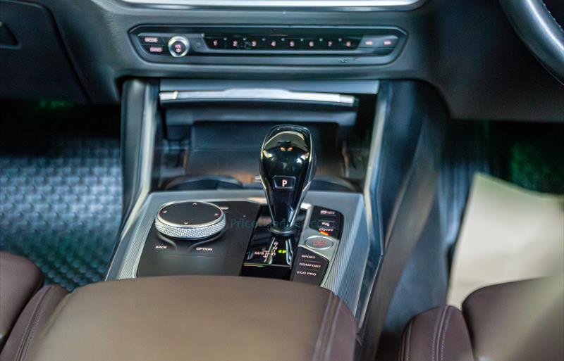 ขายรถเก๋งมือสอง-bmw-บีเอ็มดับบลิว-320d-สามสองศูนย์ดี-รถปี2021-รหัส82227-b12a0739.jpg ขายรถเก๋งมือสอง-bmw-บีเอ็มดับบลิว-320d-สามสองศูนย์ดี-รถปี2021-รหัส82227-b12a0739.jpg