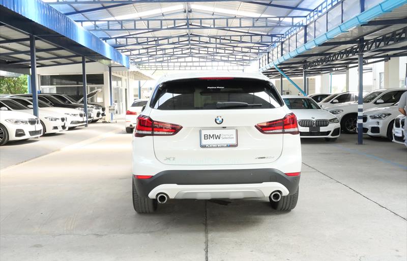ขายรถ-suv-มือสอง-bmw-บีเอ็มดับบลิว-x1-เอ็กซ์1-รถปี2022-รหัส82228-c9c0a74d.jpg ขายรถ-suv-มือสอง-bmw-บีเอ็มดับบลิว-x1-เอ็กซ์1-รถปี2022-รหัส82228-c9c0a74d.jpg