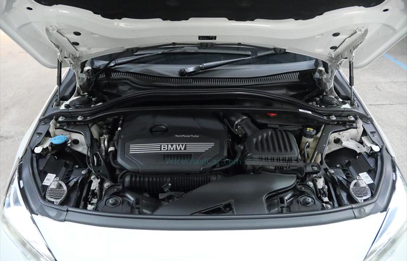 ขายรถเก๋งมือสอง bmw 220i รถปี2021 รหัส 82230 รูปที่4