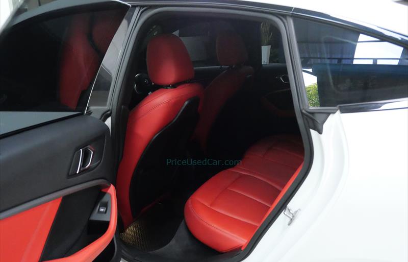 ขายรถเก๋งมือสอง-bmw-บีเอ็มดับบลิว-220i-รถปี2021-รหัส82230-7a952854.jpg ขายรถเก๋งมือสอง-bmw-บีเอ็มดับบลิว-220i-รถปี2021-รหัส82230-7a952854.jpg