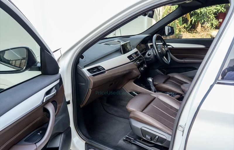 ขายรถ-suv-มือสอง-bmw-บีเอ็มดับบลิว-x1-เอ็กซ์1-รถปี2019-รหัส82237-8dc1290a.jpg ขายรถ-suv-มือสอง-bmw-บีเอ็มดับบลิว-x1-เอ็กซ์1-รถปี2019-รหัส82237-8dc1290a.jpg
