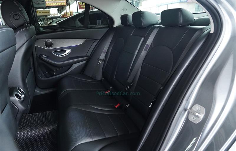 ขายรถเก๋งมือสอง-mercedes-benz-เมอร์เซเดสเบนซ์-c220-รถปี2019-รหัส82250-2a4350b4.jpg ขายรถเก๋งมือสอง-mercedes-benz-เมอร์เซเดสเบนซ์-c220-รถปี2019-รหัส82250-2a4350b4.jpg
