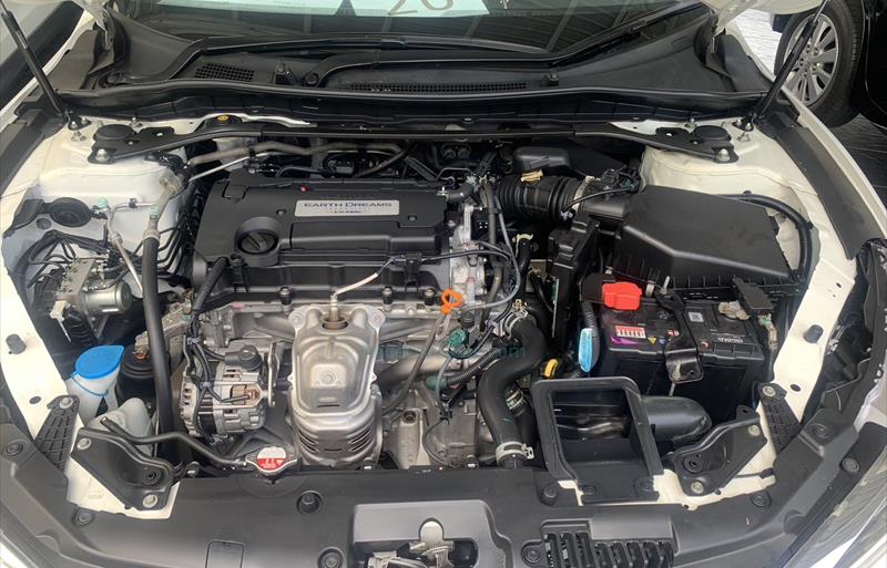 ขายรถเก๋งมือสอง-honda-ฮอนด้า-accord-แอคคอร์ด-รถปี2018-รหัส82251-85cd67e1.jpg ขายรถเก๋งมือสอง-honda-ฮอนด้า-accord-แอคคอร์ด-รถปี2018-รหัส82251-85cd67e1.jpg