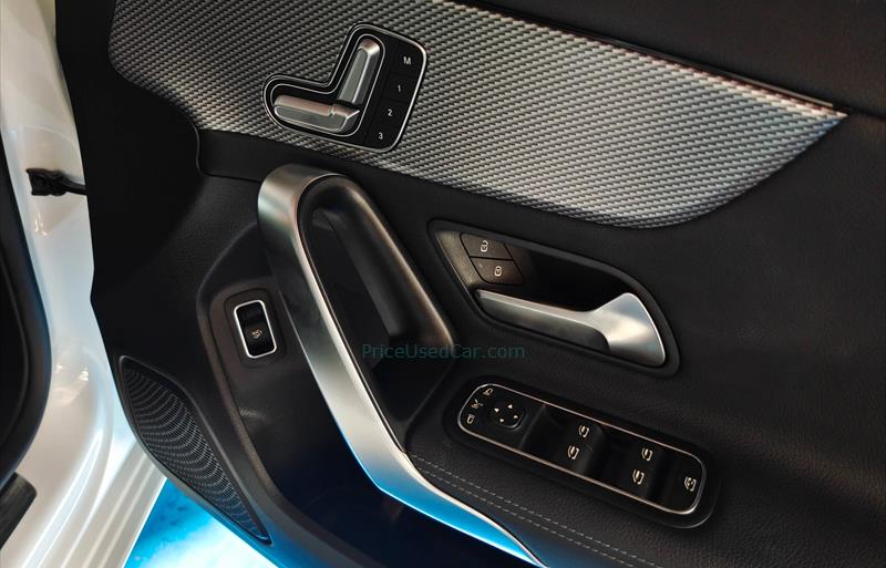 ขายรถเก๋งมือสอง-mercedes-benz-เมอร์เซเดสเบนซ์-a200-รถปี2021-รหัส82265-d13f9d05.jpg ขายรถเก๋งมือสอง-mercedes-benz-เมอร์เซเดสเบนซ์-a200-รถปี2021-รหัส82265-d13f9d05.jpg