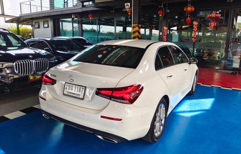 ขายรถเก๋งมือสอง-mercedes-benz-เมอร์เซเดสเบนซ์-a200-รถปี2021-รหัส82265-d4096f9b.jpg ขายรถเก๋งมือสอง-mercedes-benz-เมอร์เซเดสเบนซ์-a200-รถปี2021-รหัส82265-d4096f9b.jpg