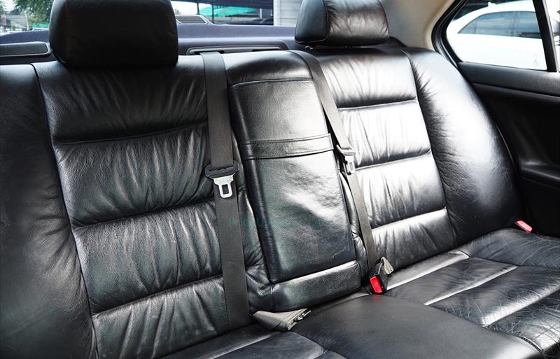 ขายรถเก๋งมือสอง-bmw-บีเอ็มดับบลิว-318i-รถปี2000-รหัส82281-2e308e59.jpg ขายรถเก๋งมือสอง-bmw-บีเอ็มดับบลิว-318i-รถปี2000-รหัส82281-2e308e59.jpg