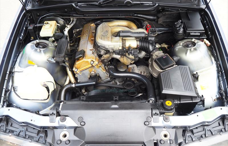 ขายรถเก๋งมือสอง-bmw-บีเอ็มดับบลิว-318i-รถปี2000-รหัส82281-82ef37ca.jpg ขายรถเก๋งมือสอง-bmw-บีเอ็มดับบลิว-318i-รถปี2000-รหัส82281-82ef37ca.jpg