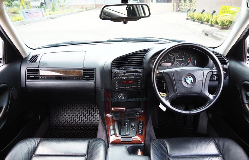 ขายรถเก๋งมือสอง bmw 318i รถปี2000 รหัส 82281 รูปที่6