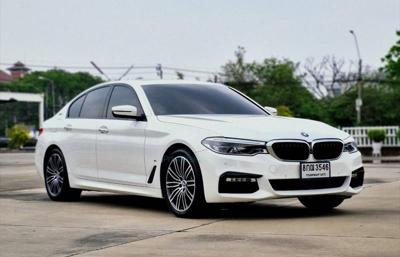 รถเก๋งมือสอง BMW 530i รถปี 2019