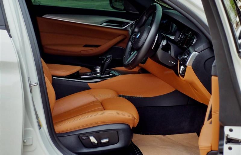 ขายรถเก๋งมือสอง-bmw-บีเอ็มดับบลิว-530i-รถปี2019-รหัส82316-f7d6b860.jpg ขายรถเก๋งมือสอง-bmw-บีเอ็มดับบลิว-530i-รถปี2019-รหัส82316-f7d6b860.jpg