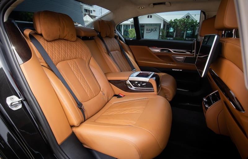 ขายรถเก๋งมือสอง-bmw-บีเอ็มดับบลิว-740li-รถปี2016-รหัส82318-43af7285.jpg ขายรถเก๋งมือสอง-bmw-บีเอ็มดับบลิว-740li-รถปี2016-รหัส82318-43af7285.jpg
