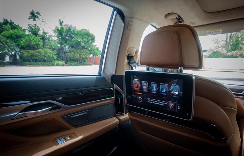 ขายรถเก๋งมือสอง-bmw-บีเอ็มดับบลิว-740li-รถปี2016-รหัส82318-c2d7e824.jpg ขายรถเก๋งมือสอง-bmw-บีเอ็มดับบลิว-740li-รถปี2016-รหัส82318-c2d7e824.jpg