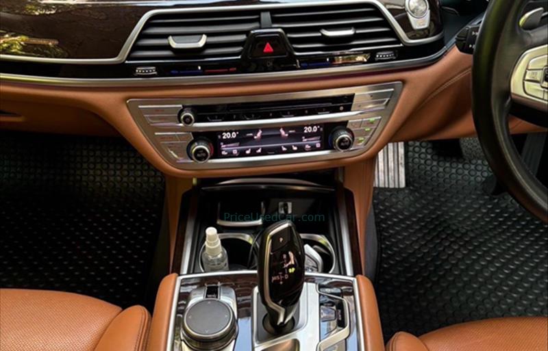 ขายรถเก๋งมือสอง bmw 740li รถปี2015 รหัส 82347 รูปที่5