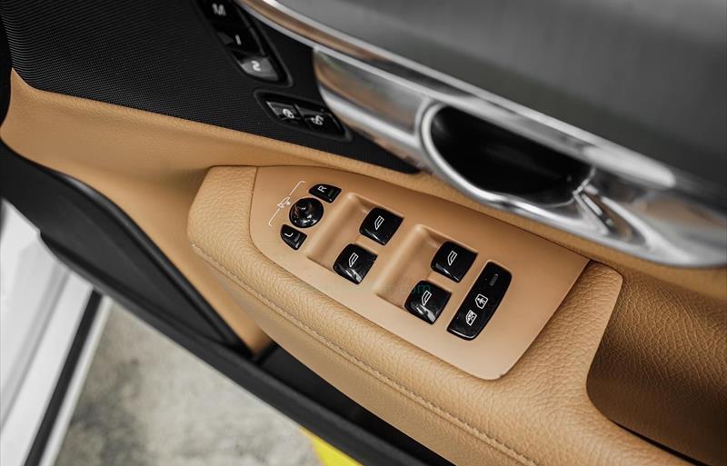 ขายรถเก๋งมือสอง-volvo-วอลโว่-s90-รถปี2017-รหัส82372-e3cc5840.jpg ขายรถเก๋งมือสอง-volvo-วอลโว่-s90-รถปี2017-รหัส82372-e3cc5840.jpg
