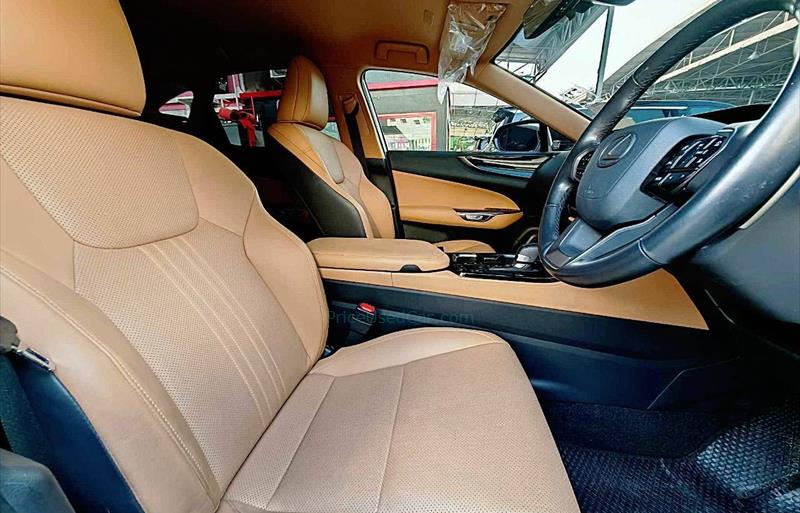 ขายรถเก๋งมือสอง-lexus-เลกซัส-nx300h-รถปี2022-รหัส82399-de9307c4.jpg ขายรถเก๋งมือสอง-lexus-เลกซัส-nx300h-รถปี2022-รหัส82399-de9307c4.jpg