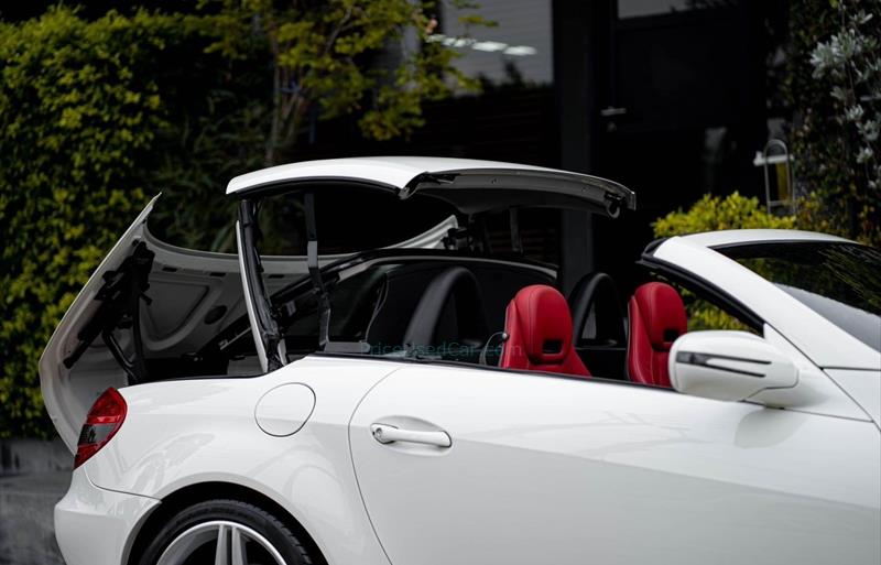 ขายรถเก๋งมือสอง-mercedes-benz-เมอร์เซเดสเบนซ์-slk200-amg-รถปี2009-รหัส82400-f0c757b7.jpg ขายรถเก๋งมือสอง-mercedes-benz-เมอร์เซเดสเบนซ์-slk200-amg-รถปี2009-รหัส82400-f0c757b7.jpg