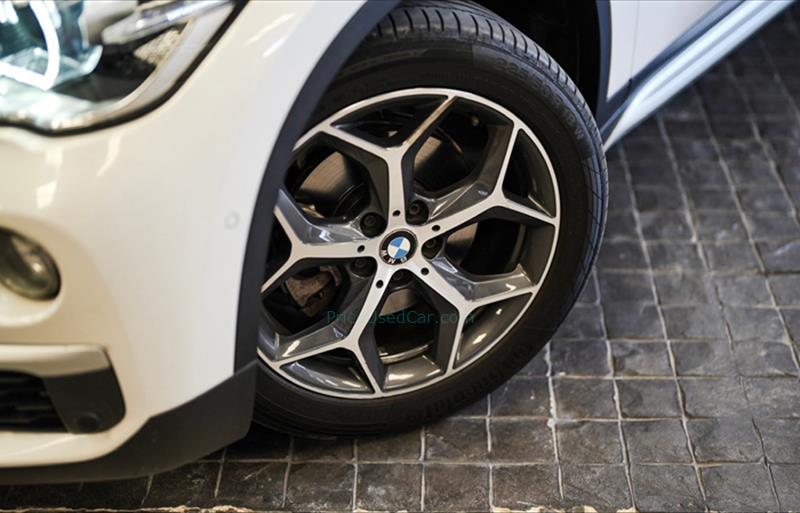 ขายรถ-suv-มือสอง-bmw-บีเอ็มดับบลิว-x1-เอ็กซ์1-รถปี2019-รหัส82401-9f95059e.jpg ขายรถ-suv-มือสอง-bmw-บีเอ็มดับบลิว-x1-เอ็กซ์1-รถปี2019-รหัส82401-9f95059e.jpg