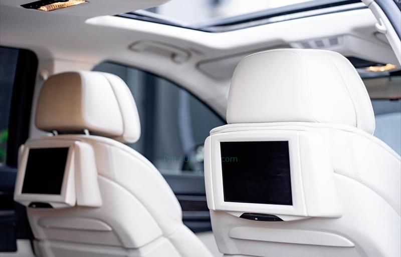 ขายรถเก๋งมือสอง-bmw-บีเอ็มดับบลิว-740li-รถปี2011-รหัส82402-7934c00d.jpg ขายรถเก๋งมือสอง-bmw-บีเอ็มดับบลิว-740li-รถปี2011-รหัส82402-7934c00d.jpg