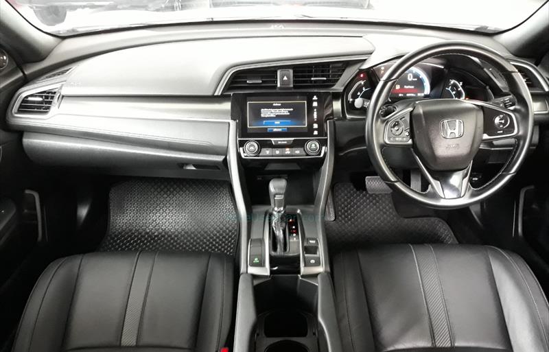 ขายรถเก๋งมือสอง-honda-ฮอนด้า-civic-ซีวิค-รถปี2017-รหัส82413-c4060314.jpg ขายรถเก๋งมือสอง-honda-ฮอนด้า-civic-ซีวิค-รถปี2017-รหัส82413-c4060314.jpg
