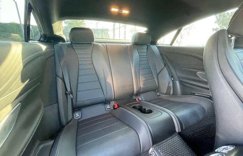 ขายรถเก๋งมือสอง-mercedes-benz-เมอร์เซเดสเบนซ์-e200-อีสองศูนย์ศูนย์-รถปี2019-รหัส82422-94f64558.jpg ขายรถเก๋งมือสอง-mercedes-benz-เมอร์เซเดสเบนซ์-e200-อีสองศูนย์ศูนย์-รถปี2019-รหัส82422-94f64558.jpg
