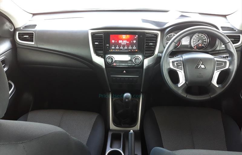 ขายรถกระบะมือสอง-mitsubishi-มิตซูบิชิ-triton-ไทรทัน-รถปี2021-รหัส82428-49d68158.jpg ขายรถกระบะมือสอง-mitsubishi-มิตซูบิชิ-triton-ไทรทัน-รถปี2021-รหัส82428-49d68158.jpg