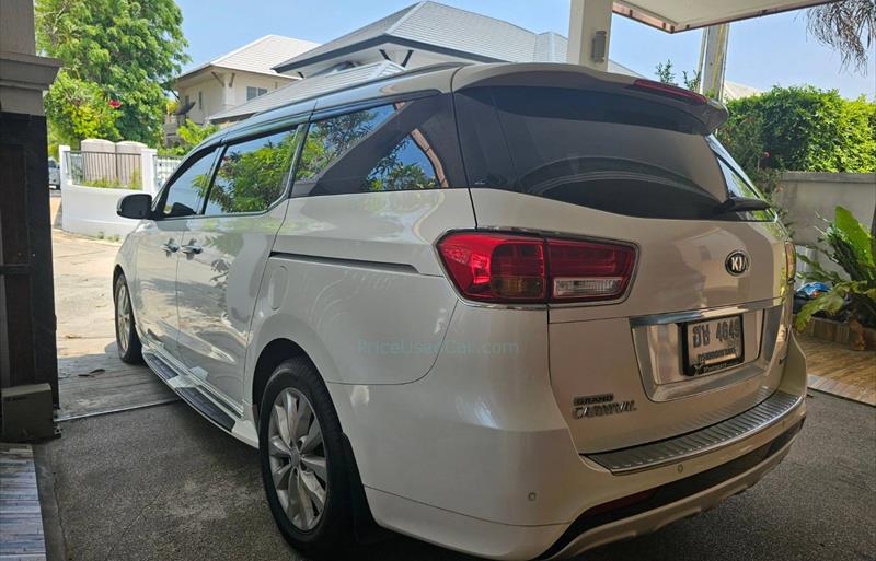 ขายรถตู้มือสอง-kia-เกีย-carnival-รถปี2017-รหัส82444-305917e2.jpg ขายรถตู้มือสอง-kia-เกีย-carnival-รถปี2017-รหัส82444-305917e2.jpg