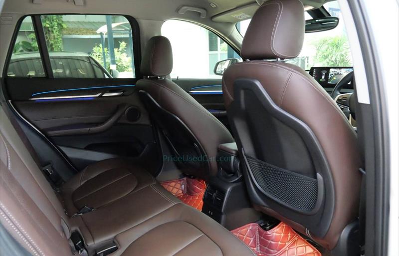 ขายรถ-suv-มือสอง-bmw-บีเอ็มดับบลิว-x1-เอ็กซ์1-รถปี2022-รหัส82449-6ab140f9.jpg ขายรถ-suv-มือสอง-bmw-บีเอ็มดับบลิว-x1-เอ็กซ์1-รถปี2022-รหัส82449-6ab140f9.jpg
