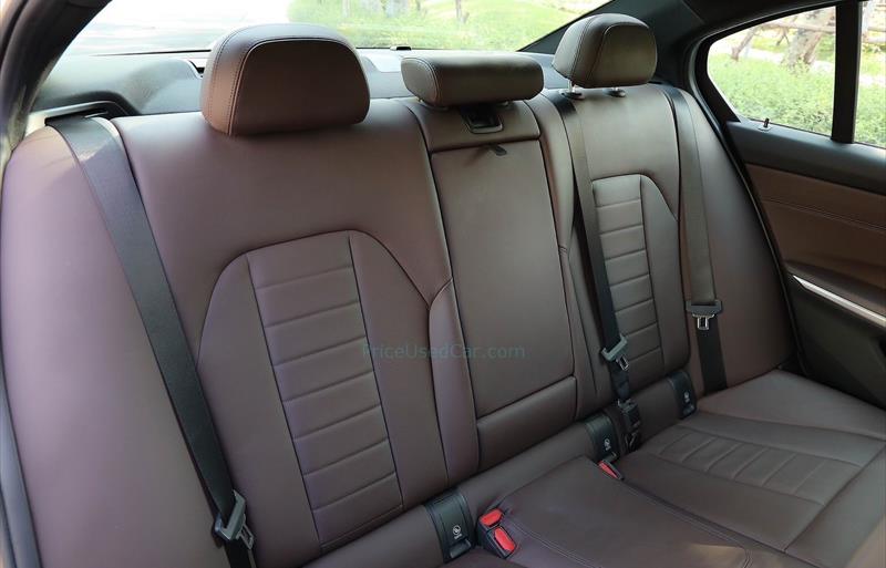ขายรถเก๋งมือสอง-bmw-บีเอ็มดับบลิว-320d-สามสองศูนย์ดี-รถปี2020-รหัส82467-ae524d48.jpg ขายรถเก๋งมือสอง-bmw-บีเอ็มดับบลิว-320d-สามสองศูนย์ดี-รถปี2020-รหัส82467-ae524d48.jpg