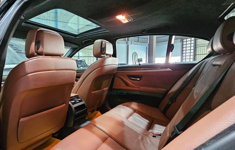 ขายรถเก๋งมือสอง-bmw-บีเอ็มดับบลิว-520d-ห้าสองศูนย์ดี-รถปี2013-รหัส82482-c3910c43.jpg ขายรถเก๋งมือสอง-bmw-บีเอ็มดับบลิว-520d-ห้าสองศูนย์ดี-รถปี2013-รหัส82482-c3910c43.jpg