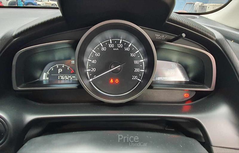 ขายรถเก๋งมือสอง-mazda-มาสด้า-รถปี2017-รหัส82518-7bf9051f.jpg ขายรถเก๋งมือสอง-mazda-มาสด้า-รถปี2017-รหัส82518-7bf9051f.jpg