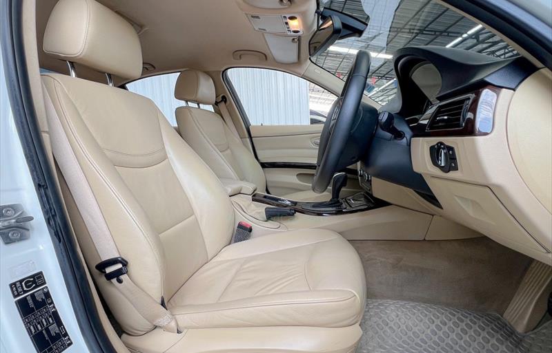 ขายรถเก๋งมือสอง-bmw-บีเอ็มดับบลิว-318i-รถปี2010-รหัส82524-1de696d3.jpg ขายรถเก๋งมือสอง-bmw-บีเอ็มดับบลิว-318i-รถปี2010-รหัส82524-1de696d3.jpg