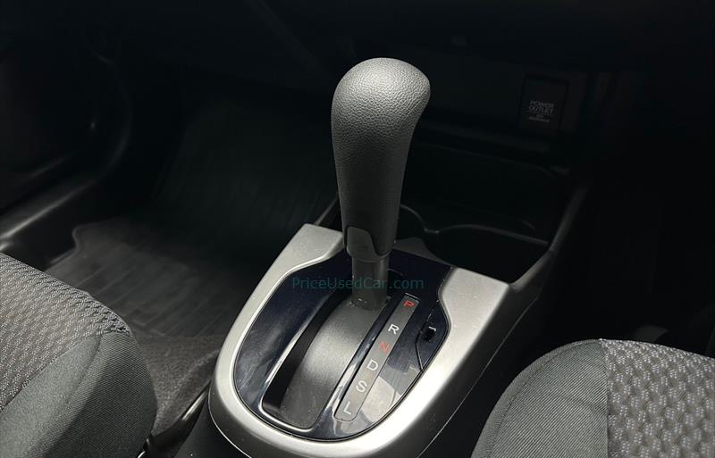 ขายรถเก๋งมือสอง-honda-ฮอนด้า-jazz-แจ๊ส-รถปี2020-รหัส82526-5eb9f68c.jpg ขายรถเก๋งมือสอง-honda-ฮอนด้า-jazz-แจ๊ส-รถปี2020-รหัส82526-5eb9f68c.jpg