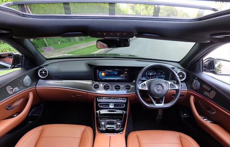 ขายรถเก๋งมือสอง-mercedes-benz-เมอร์เซเดสเบนซ์-e220-รถปี2017-รหัส82541-42b3b7cf.jpg ขายรถเก๋งมือสอง-mercedes-benz-เมอร์เซเดสเบนซ์-e220-รถปี2017-รหัส82541-42b3b7cf.jpg