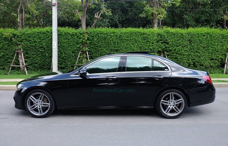 ขายรถเก๋งมือสอง-mercedes-benz-เมอร์เซเดสเบนซ์-e220-รถปี2017-รหัส82541-77a1066c.jpg ขายรถเก๋งมือสอง-mercedes-benz-เมอร์เซเดสเบนซ์-e220-รถปี2017-รหัส82541-77a1066c.jpg