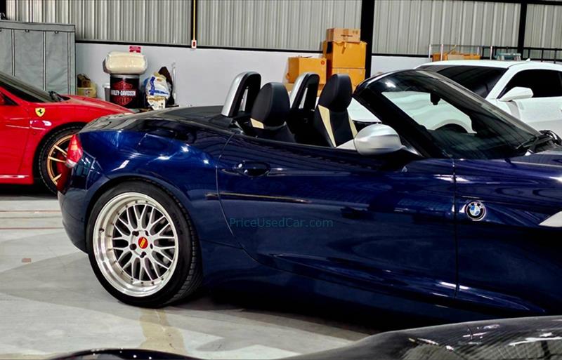 ขายรถเก๋งมือสอง-bmw-บีเอ็มดับบลิว-z4-แซด4-รถปี2010-รหัส82550-229a842e.jpg ขายรถเก๋งมือสอง-bmw-บีเอ็มดับบลิว-z4-แซด4-รถปี2010-รหัส82550-229a842e.jpg