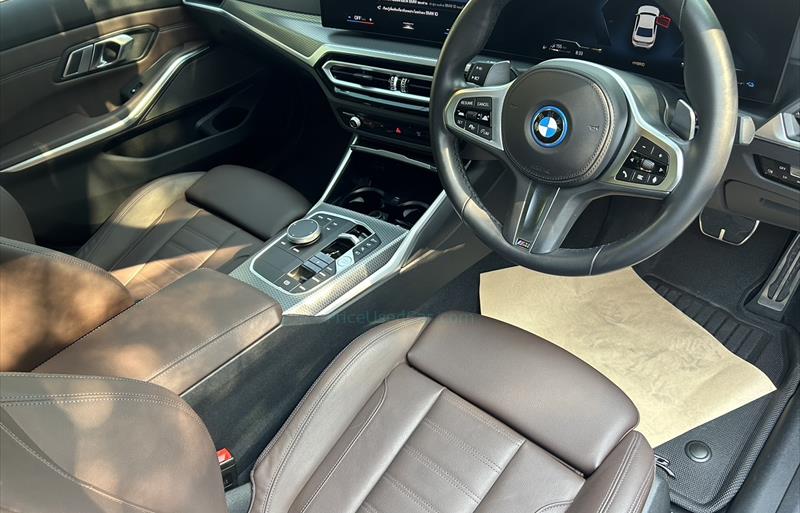 ขายรถเก๋งมือสอง bmw 330e รถปี2023 รหัส 82551 รูปที่10