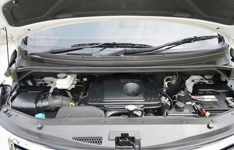 ขายรถตู้มือสอง-hyundai-ฮุนได-grand-starex-รถปี2015-รหัส82553-70c6bc69.jpg ขายรถตู้มือสอง-hyundai-ฮุนได-grand-starex-รถปี2015-รหัส82553-70c6bc69.jpg