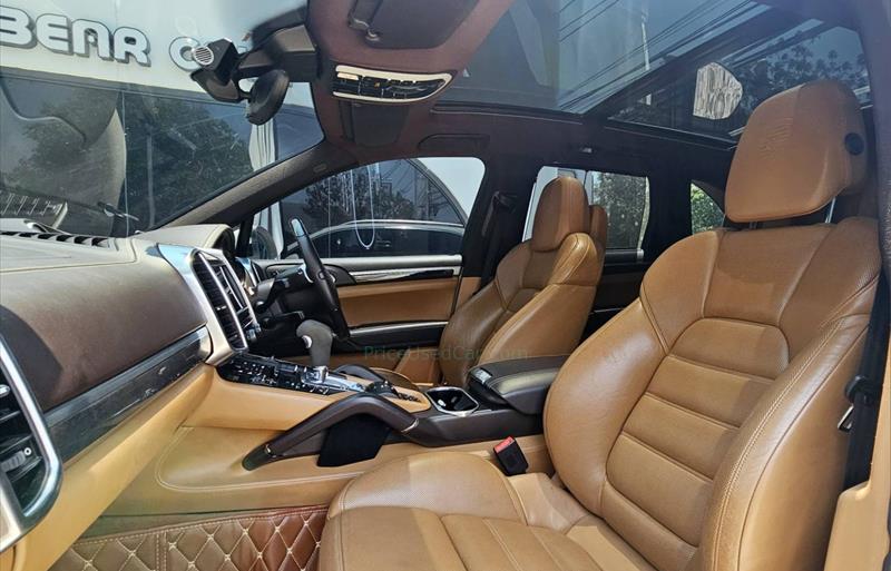 ขายรถ-suv-มือสอง-porsche-ปอร์เช่-cayenne-รถปี2013-รหัส82570-0faccc32.jpg ขายรถ-suv-มือสอง-porsche-ปอร์เช่-cayenne-รถปี2013-รหัส82570-0faccc32.jpg