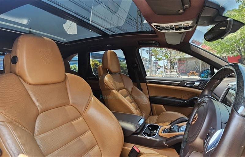 ขายรถ-suv-มือสอง-porsche-ปอร์เช่-cayenne-รถปี2013-รหัส82570-3d26b1e7.jpg ขายรถ-suv-มือสอง-porsche-ปอร์เช่-cayenne-รถปี2013-รหัส82570-3d26b1e7.jpg