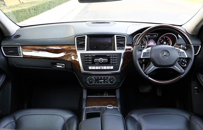 ขายรถเก๋งมือสอง-mercedes-benz-เมอร์เซเดสเบนซ์-ml250-cdi-amg-รถปี2014-รหัส82571-0d59f643.jpg ขายรถเก๋งมือสอง-mercedes-benz-เมอร์เซเดสเบนซ์-ml250-cdi-amg-รถปี2014-รหัส82571-0d59f643.jpg