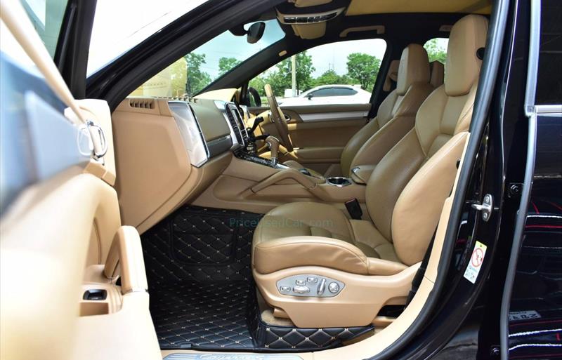 ขายรถ-suv-มือสอง-porsche-ปอร์เช่-cayenne-รถปี2011-รหัส82582-15fba5ba.jpg ขายรถ-suv-มือสอง-porsche-ปอร์เช่-cayenne-รถปี2011-รหัส82582-15fba5ba.jpg