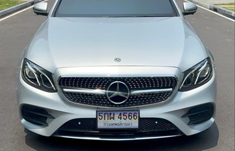 ขายรถเก๋งมือสอง-mercedes-benz-เมอร์เซเดสเบนซ์-e220-รถปี2017-รหัส82584-5872343b.jpg ขายรถเก๋งมือสอง-mercedes-benz-เมอร์เซเดสเบนซ์-e220-รถปี2017-รหัส82584-5872343b.jpg