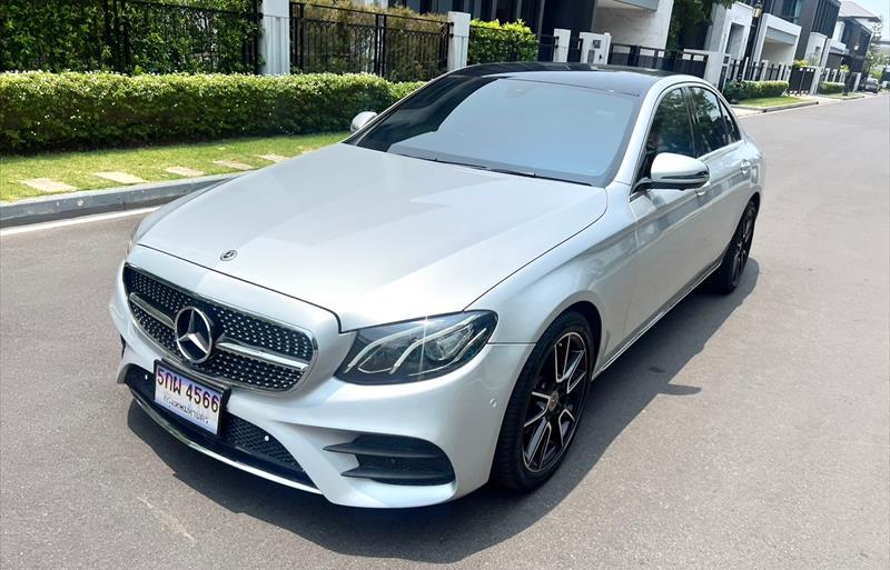 รถเก๋งมือสอง  MERCEDES BENZ E220 D รถปี2017