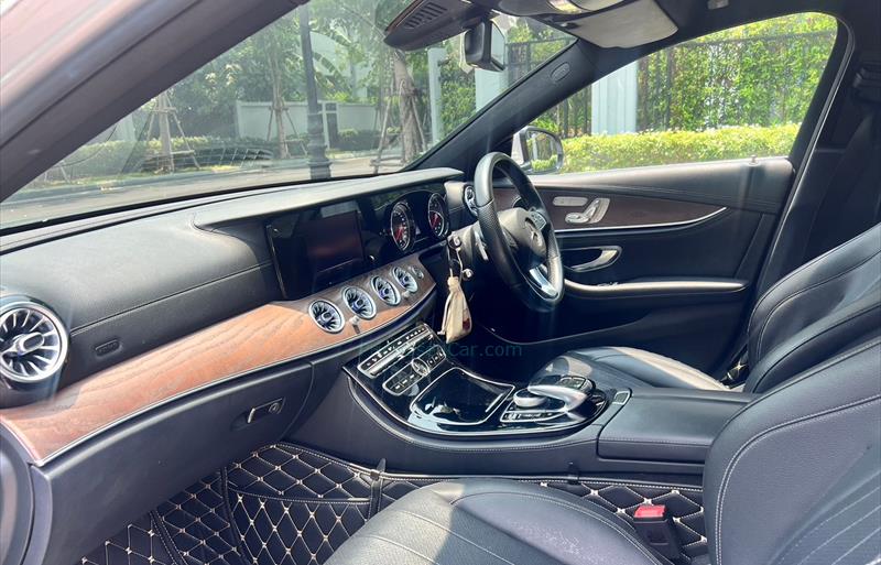 ขายรถเก๋งมือสอง-mercedes-benz-เมอร์เซเดสเบนซ์-e220-รถปี2017-รหัส82584-c2e99b0d.jpg ขายรถเก๋งมือสอง-mercedes-benz-เมอร์เซเดสเบนซ์-e220-รถปี2017-รหัส82584-c2e99b0d.jpg